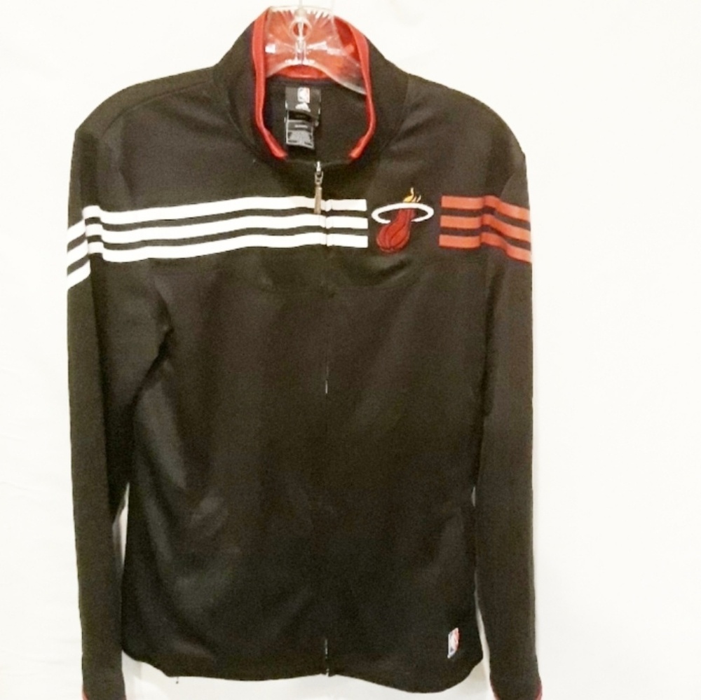 NWOT Adidas Miami Heat windbreaker size